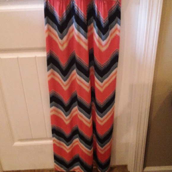 Trixxi Clothing Company / Misses Maxi Dress / XL - Picture 4 of 7